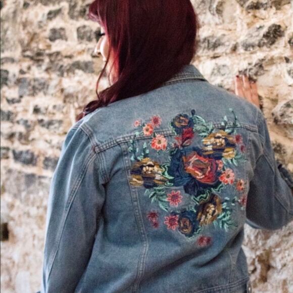 VOGE Embroidered Denim Jacket Boho Floral Jean Jacket Vintage Festival Western L - Picture 2 of 8